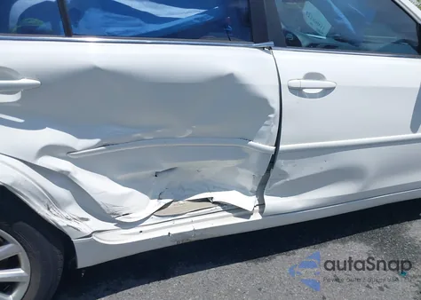 2011 Toyota Camry Xle from USA, damaged, VIN 4T1BF3EK6BU728514